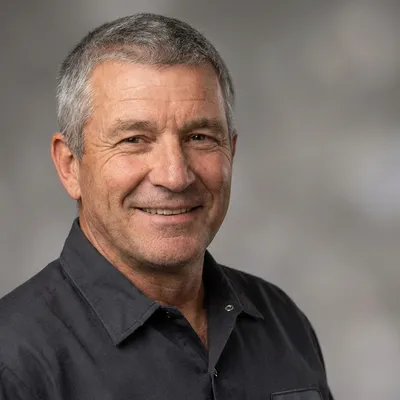 Jan Kowalczyk — Starszy monter instalacji